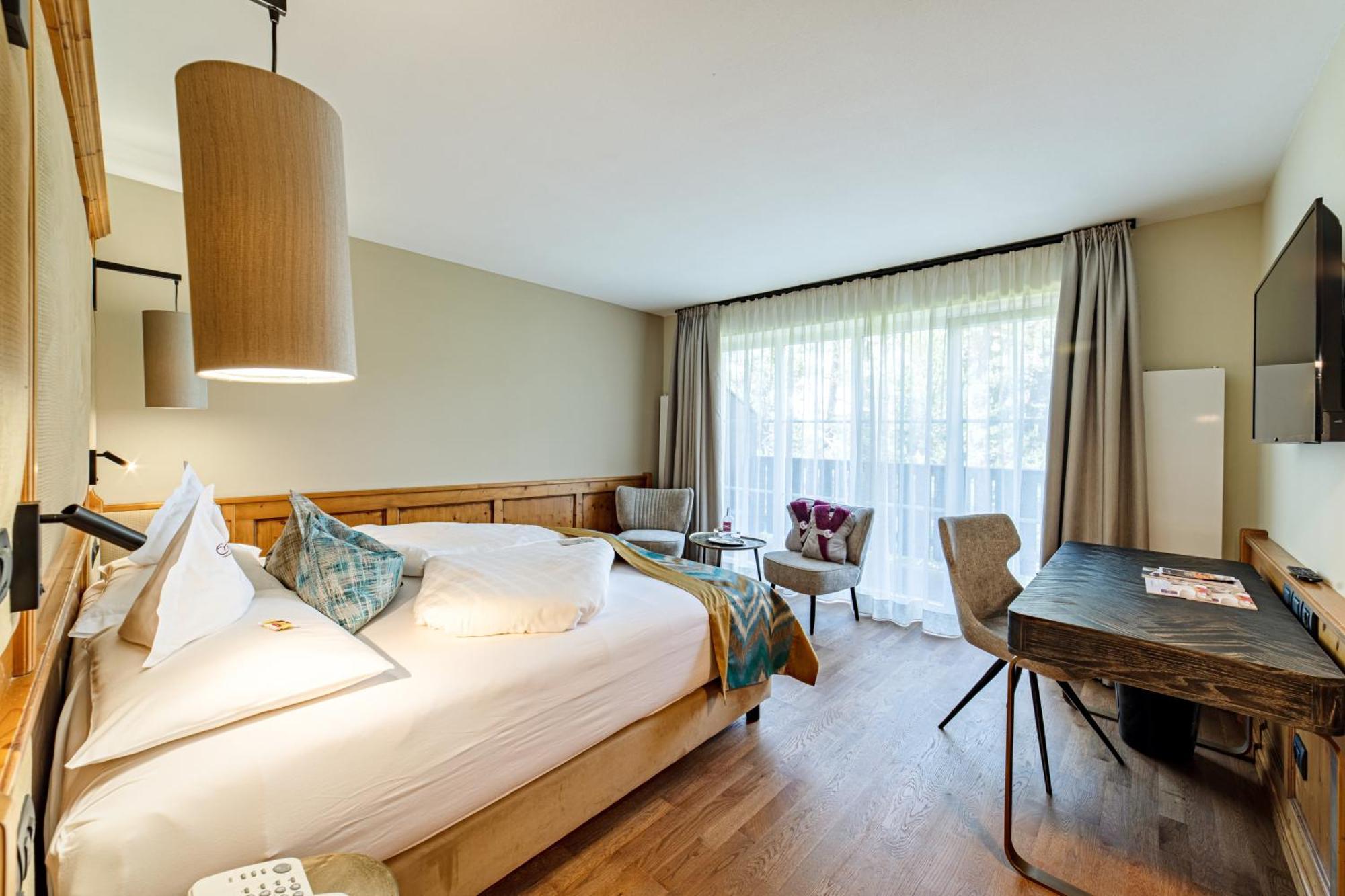 Wellnesshotel Erica Nova Ponente Extérieur photo