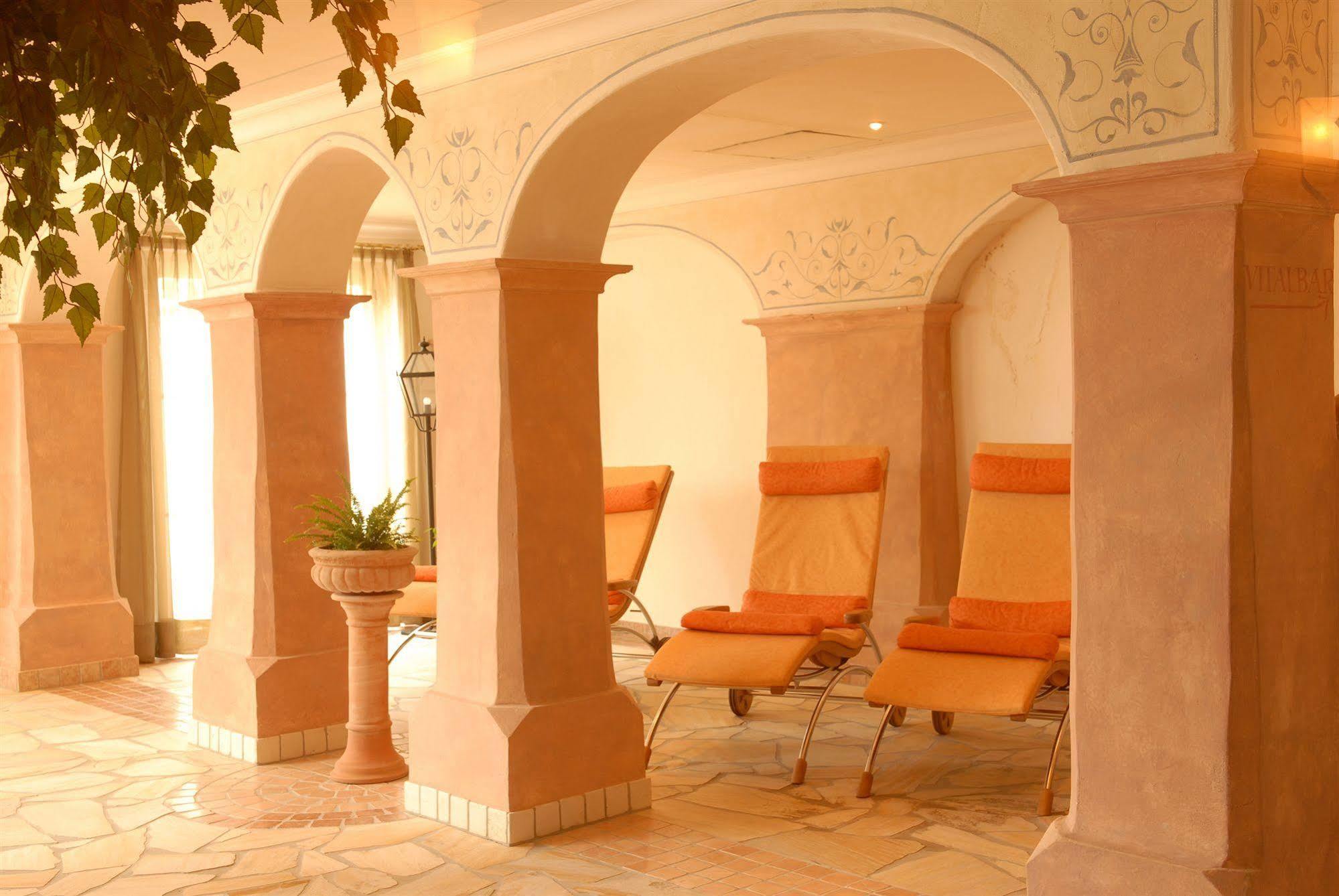 Wellnesshotel Erica Nova Ponente Extérieur photo
